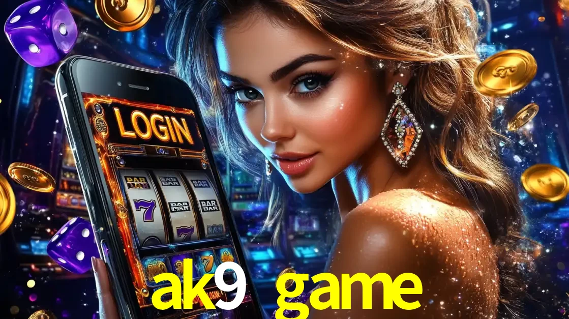 Mulher glamorosa segurando um smartphone com a tela de login para os jogos de caça-níqueis do cassino online ak9 game, com moedas de ouro e dados ao redor.